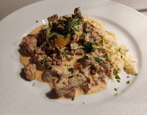 Biff Stroganoff med blomkålsris